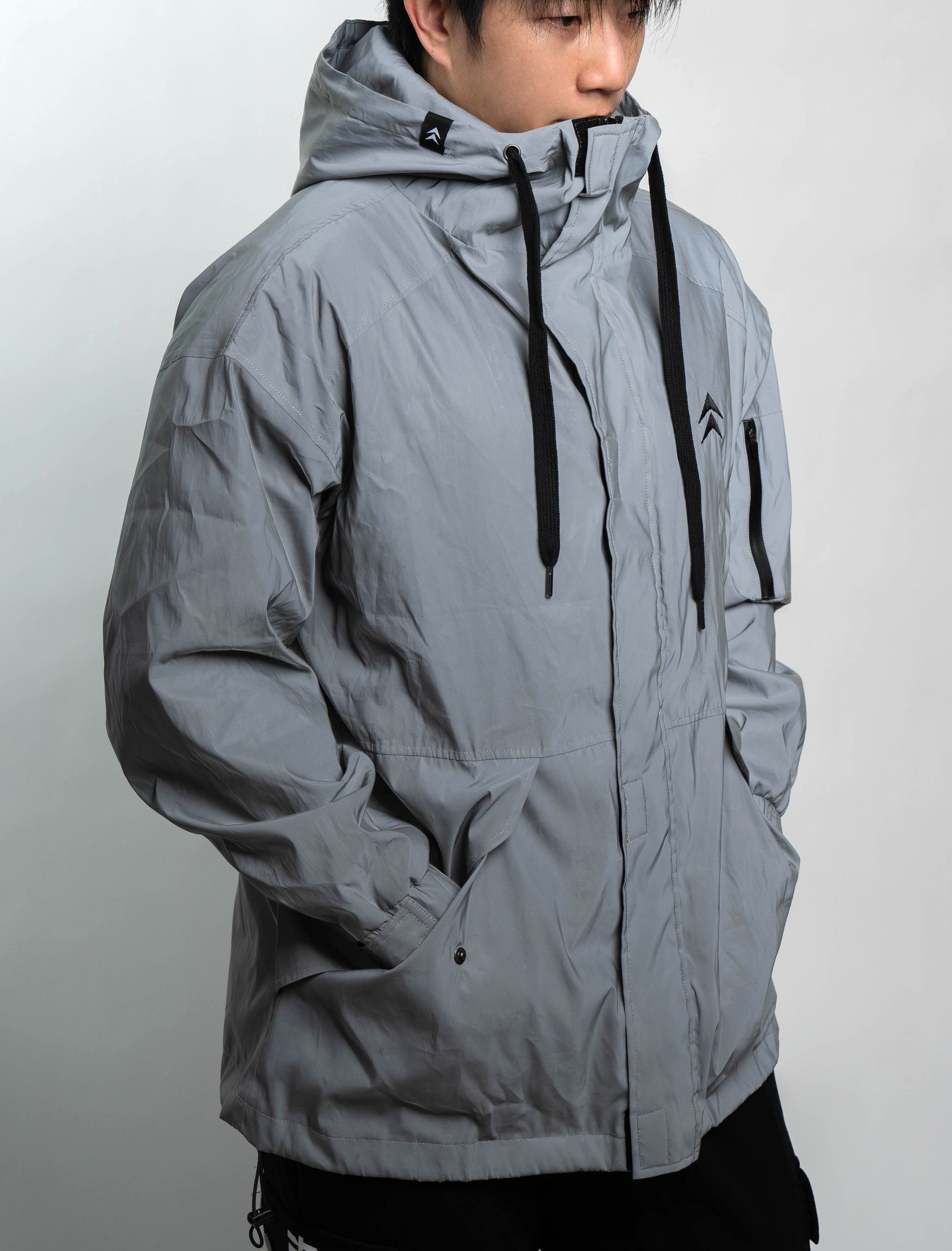 Resolve Windbreaker Reflective image 0