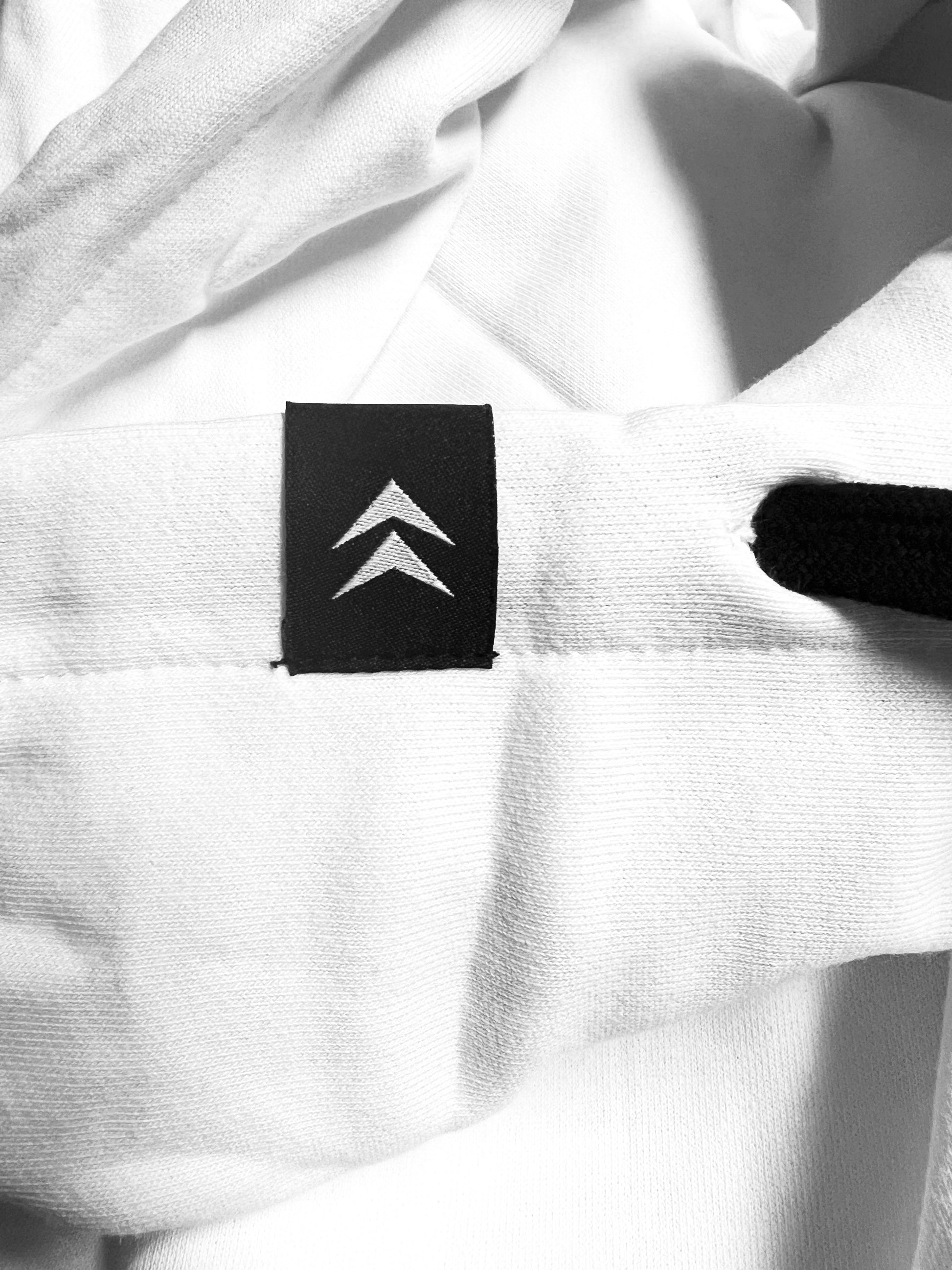 Essential White Short Sleeve Hoodie image 3